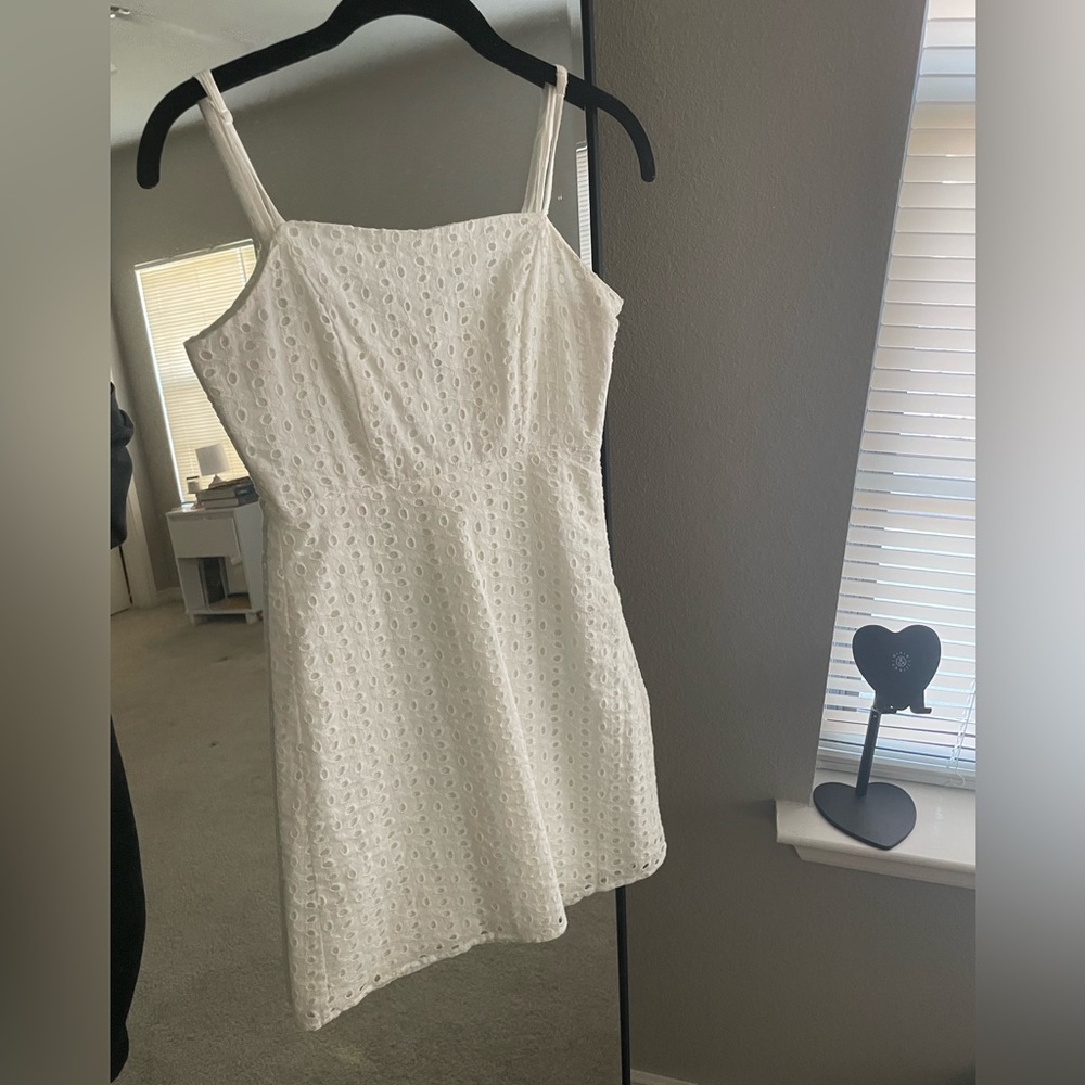 Tilly’s - Ivy & Main White XS mini dress, sundress dress, breathable material